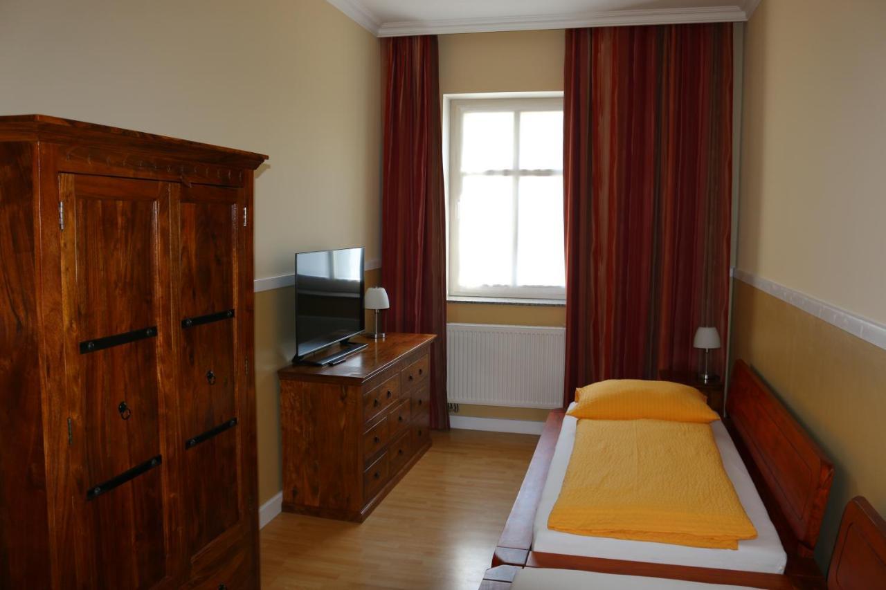 Gutshof Sagritz Hotell Golßen Exteriör bild