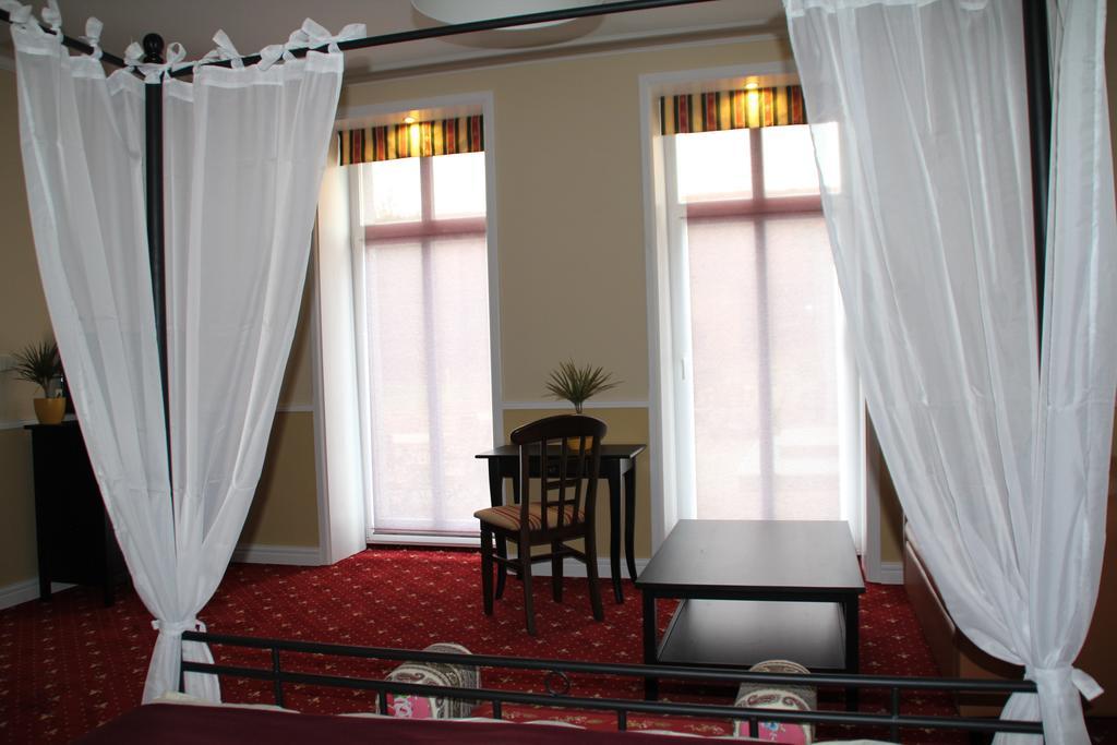 Gutshof Sagritz Hotell Golßen Rum bild